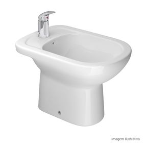 Bide-Deca-1-Furo-com-Ducha-Vertical-Vogue-Plus-Branco---Deca---BV.51.17---Fundo-Branco-Produto-com-item-complementar-posicionada-na-diagonal-direita-e-fechado-ou-produto-redondo