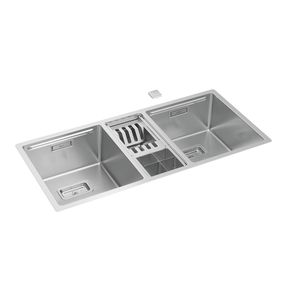 Cuba-Tripla-Deca-para-Cozinha-em-Inox930x440x201-Wish-Inox---Deca---CC.620.93.TRI.INX---Fundo-Branco-Produto-Principal-SKU-posicionada-na-diagonal-direita-ou-redondo-e-produto-fechado