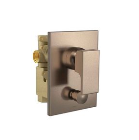 Misturador-Monocomando-Deca-4-Vias-de-Chuveiro-com-Desviador-para-Banheira-Unic-Corten---Deca---2994.CT90.MT---Fundo-Branco-Produto-Principal-SKU-posicionada-na-diagonal-direita-ou-redondo-e-produto-fechado