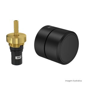 Acabamento-para-Registro-de-Pressao-Deca-1-2--e-3-4--com-Mecanismo-1-2-Volta-Redondo-You-Black-Matte---Deca---4916.BL104.PQ.MT---Fundo-Branco-Produto-com-item-complementar-posicionada-na-diagonal-direita-e-fechado-ou-produto-redondo