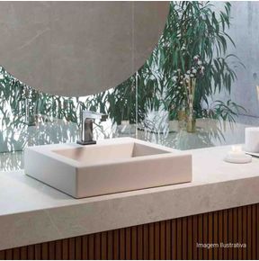 Torneira-Deca-de-Mesa-Bica-Baixa-Touchless-para-Lavatorio-Level-Sense-Cromado---Deca---1785.C---Ambientada-Com-Zoom-no-produto-pode-conter-2-ou-mais-produtos-diretamente-relacionados-e-acessorios-de-banheiros.