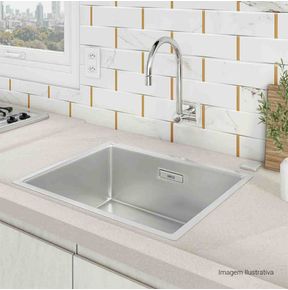 Torneira-Deca-de-Parede-para-Cozinha-Just-Cromado---Deca---1168.C27---Ambientada-Com-Zoom-no-produto-pode-conter-2-ou-mais-produtos-diretamente-relacionados-e-acessorios-de-banheiros.