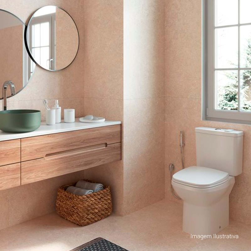 Assento-Deca-em-Plastico-Slow-Close-para-Bacias-FlexBranco---Deca---AP.385.17---Ambientada-Ampla-pode-com-2-ou-mais-produtos-diretamente-ou-indiretamente-relacionados-ou-quando-a-imagem-for-de-um-ambiente-completo.
