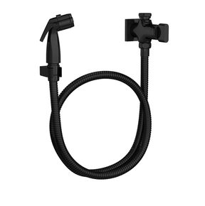 Ducha-Higienica-Deca-com-Registro-e-Derivacao-Polo-Black-Noir---Deca---1984.BL33.ACT.NO---Fundo-Branco-Produto-Principal-SKU-posicionada-na-diagonal-direita-ou-redondo-e-produto-fechado