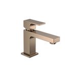 Misturador-Monocomando-Deca-de-Mesa-Bica-Baixa-para-Lavatorio-Unic-Corten---Deca---2875.CT90.MT---Fundo-Branco-Produto-Principal-SKU-posicionada-na-diagonal-direita-ou-redondo-e-produto-fechado