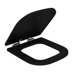 Assento-Deca-em-Poliester-Slow-Close-com-Microban-para-Bacias-Piano-Ebano-Fosco-e-Cromado---Deca---AP.337.94---Fundo-Branco-Produto-Principal-SKU-algum-detalhe-em-evidencia-ou-produto-aberto-