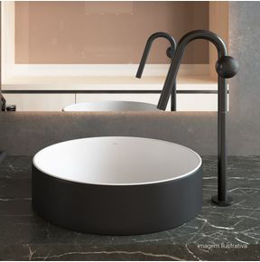 Torneira-Deca-de-Mesa-Bica-Alta-Touchless-para-Lavatorio-Orbe-Black-Matte---Deca---1189.BL103.MT---Ambientada-Com-Zoom-no-produto-pode-conter-2-ou-mais-produtos-diretamente-relacionados-e-acessorios-de-banheiros.