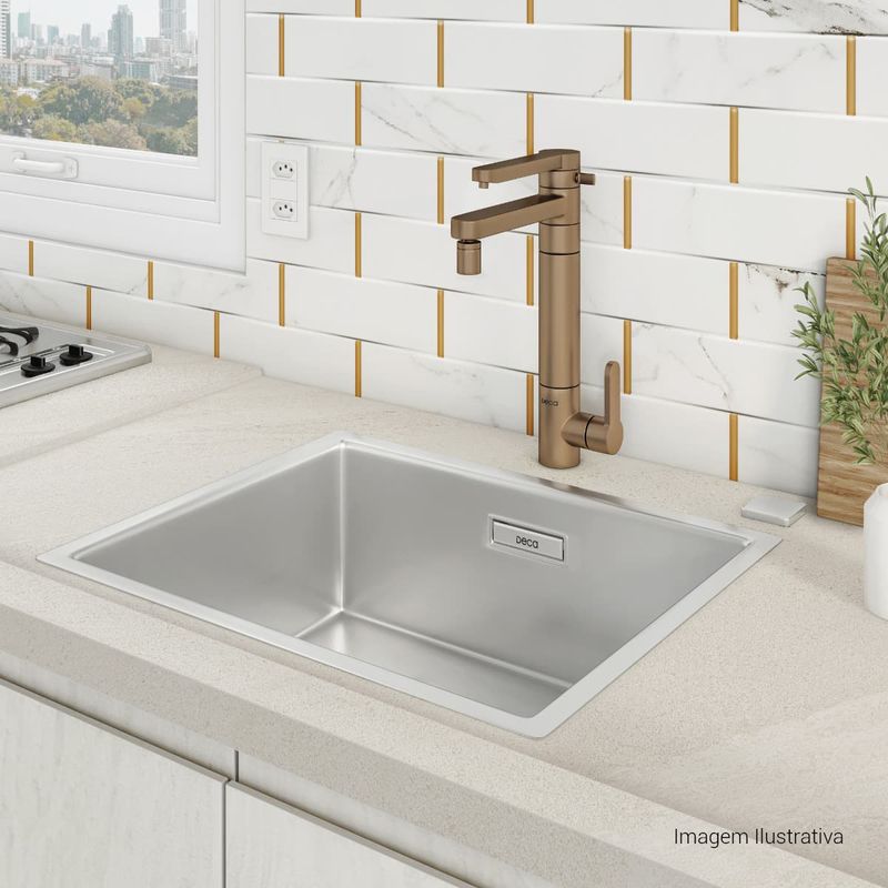Misturador-Monocomando-Deca-de-Mesa-para-Cozinha-com-Filtro-Dn15-Twin-Corten---Deca---2240.CT.MT---Ambientada-Com-Zoom-no-produto-pode-conter-2-ou-mais-produtos-diretamente-relacionados-e-acessorios-de-banheiros.