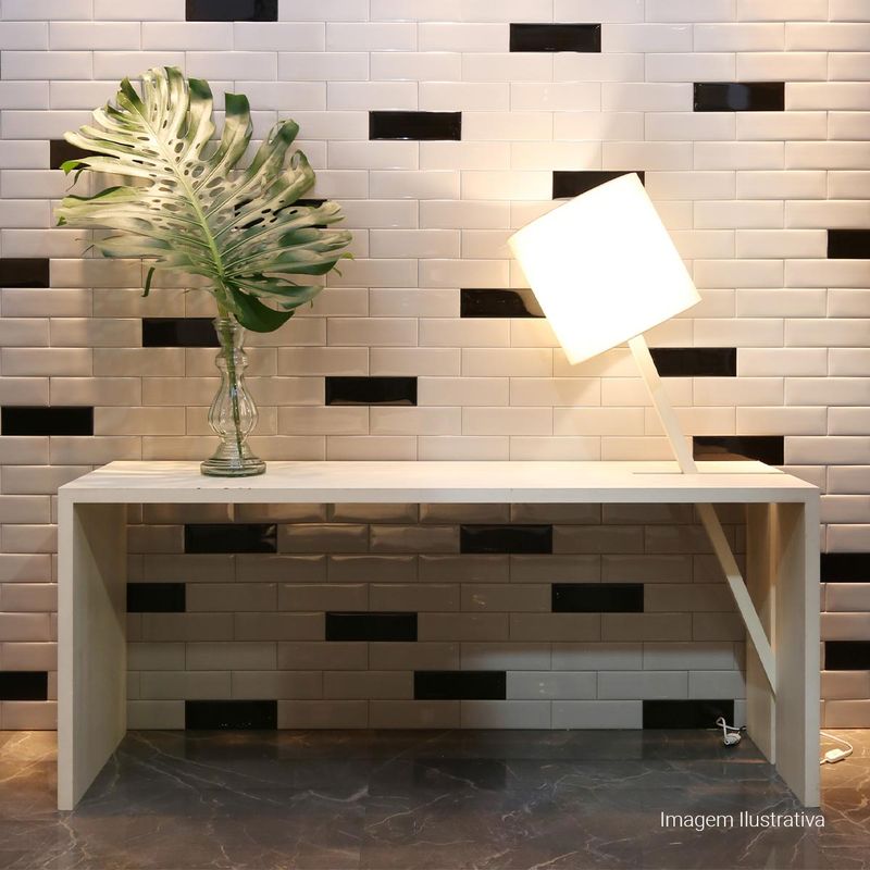 Azulejo-Decora-LuxDecor-Black-8x25cm-Bold---Portinari---6059352A---Ambientada-Ampla-
