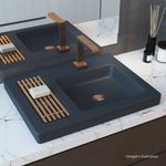 Torneira-Deca-de-Mesa-Bica-Alta-Touchless-para-Lavatorio-Dream-Red-Gold---Deca---1785.GL87.RD.SNS---Ambientada-Com-Zoom-no-produto-pode-conter-2-ou-mais-produtos-diretamente-relacionados-e-acessorios-de-banheiros.