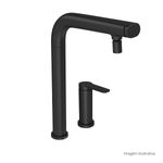 Acionamento-para-Monocomando-Deca-de-Mesa-para-Cozinha-Flat-You-Black-Matte---Deca---4992.BL99.MT.02---Fundo-Branco-Produto-com-item-complementar-posicionada-na-diagonal-direita-e-fechado-ou-produto-redondo