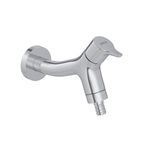 Torneira-Deca-para-Jardim-e-Tanque-Gama-Cromado---Deca---1153.C13---Fundo-Branco-Produto-Principal-SKU-posicionada-na-diagonal-direita-ou-redondo-e-produto-fechado