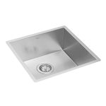 Cuba-de-Embutir-Deca-para-Cozinha-em-Inox40cm-Quadratta-Inox---Deca---CC.600.40.STD.INX---Fundo-Branco-Produto-Principal-SKU-posicionada-na-diagonal-direita-ou-redondo-e-produto-fechado
